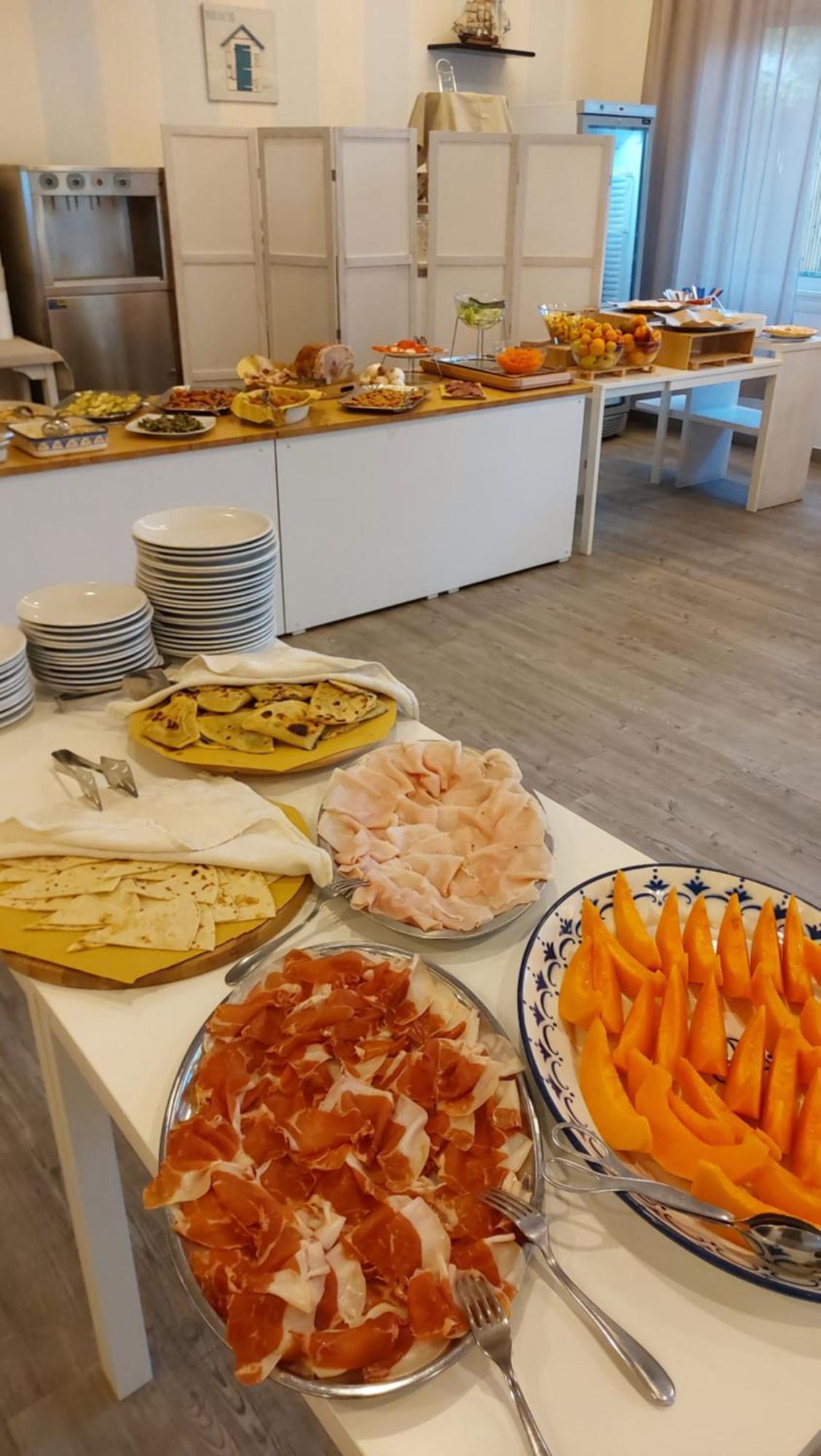 Hotel Arlecchino ריצ'יונה מראה חיצוני תמונה